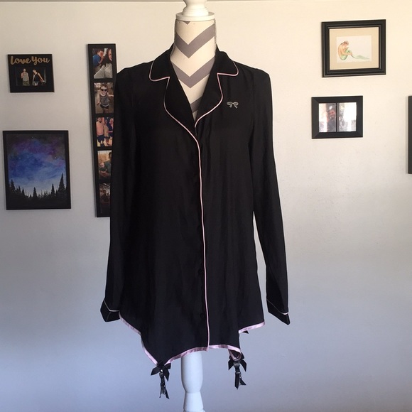 Victoria's Secret Other - Victoria’s Secret Sleep Shirt